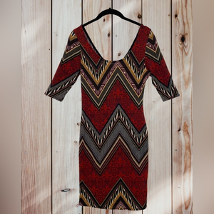 Women’s Red‎ Aztec Designed Papaya Dress Size Medium